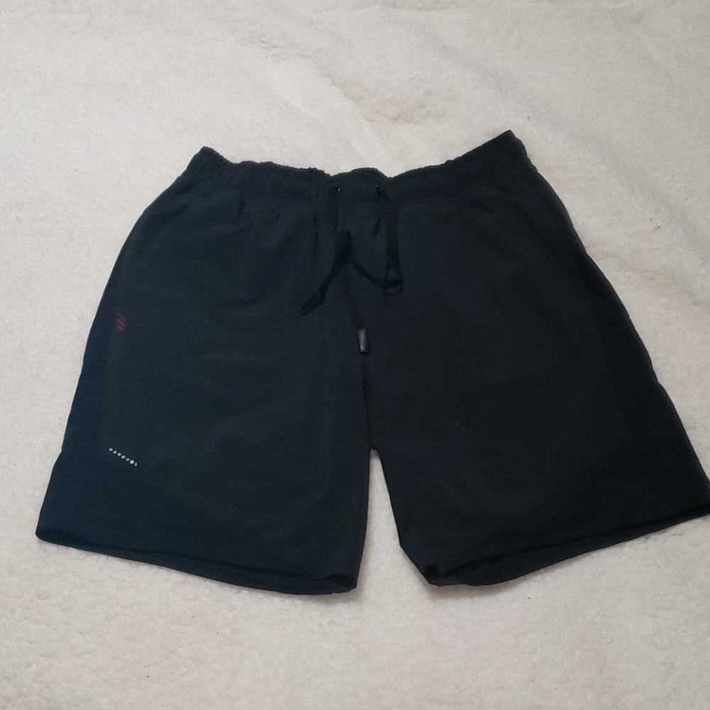 Rhone Versatility shorts, 7" lined